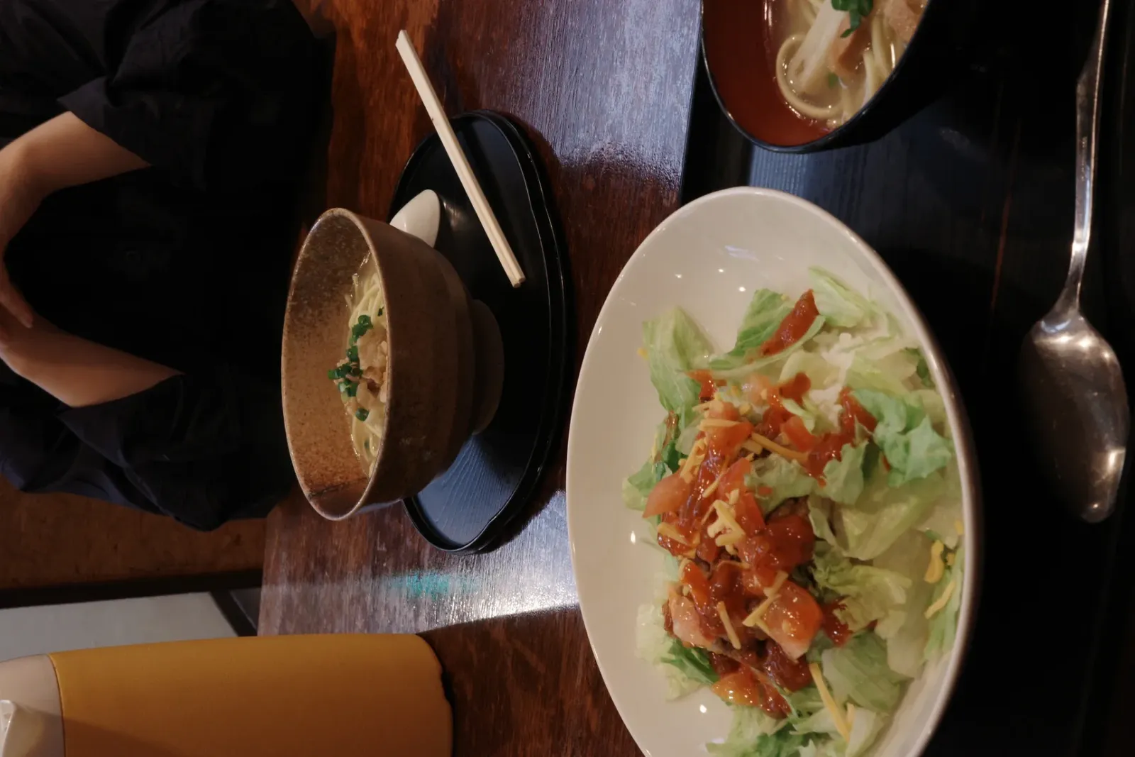 石垣島 公設市場3階にある穴場ランチ いちば食堂